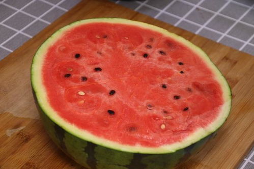 西瓜怎么分公母 西瓜公母瓜示意图