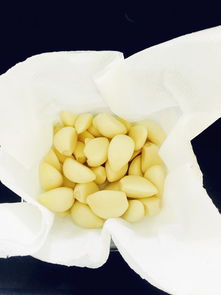 剥好的大蒜放冷藏还是冷冻 剥皮的大蒜粒怎样保存