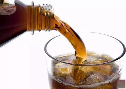 可乐做肥料的方法和配方 过期可乐的妙用30个