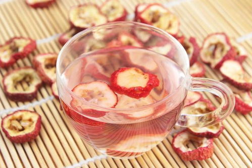 吃了山楂第二天拉屎出血了 喝山楂水后拉屎多了