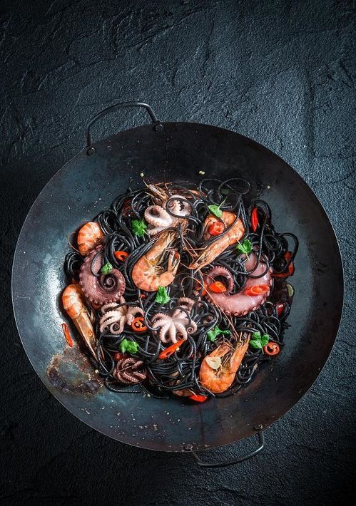 吃八爪鱼为什么要爆头 特大八爪鱼爆头视频