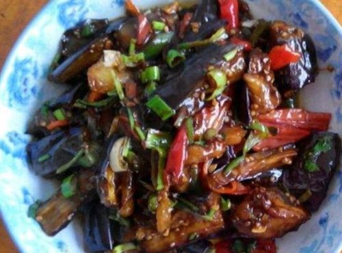 怎样做茄子好吃又简单 炒茄子最简单的做法