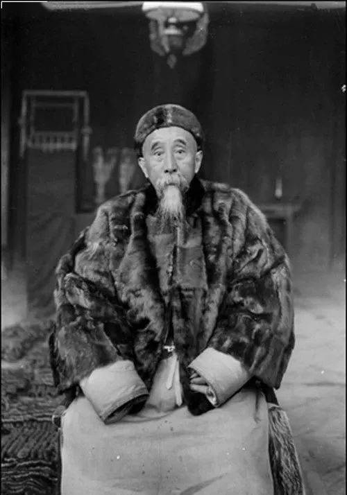 新疆属于北方人吗 新疆人为啥长得像外国人