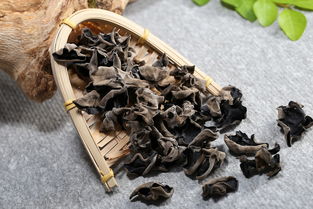 木耳泡15分钟够不够 木耳泡太短吃了会中毒吗