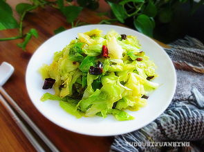 炒甘蓝菜的家常做法 怎样炒甘蓝菜好吃窍门