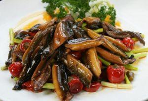 炒花生芽前用焯水吗 花生芽没炒熟有毒吗