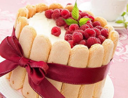 生日赠言八个字 唯美生日短句八个字