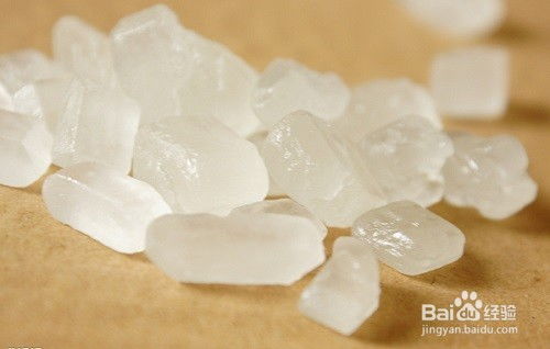 白茅草根能治尿路感染吗 尿道感染流脓会自愈吗