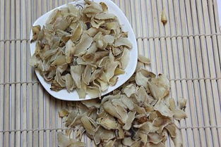 百合硫磺熏过什么样 百合怎么鉴别含硫磺的