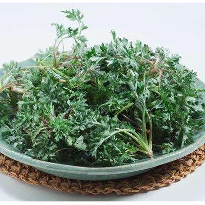 艾叶和菖蒲叶熬水功效 艾叶煮水洗脸可以祛痘吗