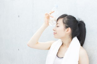 芦荟胶用完后要洗脸吗 芦荟可以直接往脸上擦吗
