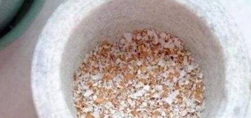 茶叶渣是磷肥还是氮肥 叶片发黄是缺什么肥料