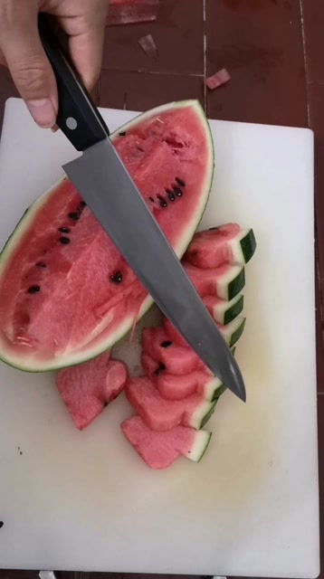 西瓜最简单的拉花 西瓜简单拉花6刀