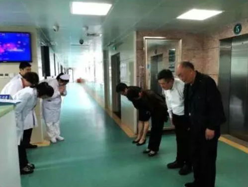 送给医生花束感谢语 表达对医生感恩短句