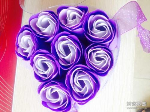 香皂花和真花送哪个好 为什么不能送香皂花