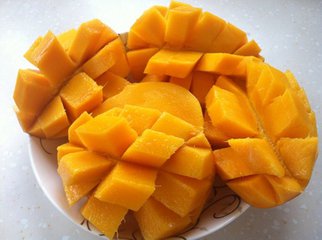 人一天最多吃几个芒果 一天吃5个芒果会死吗