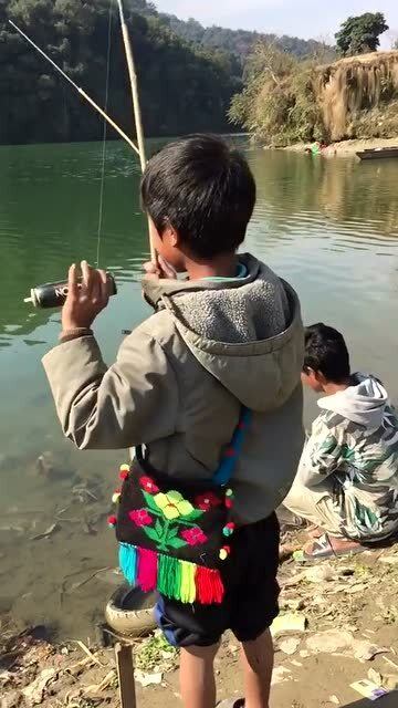 儿童自制鱼饵 儿童自制钓鱼竿