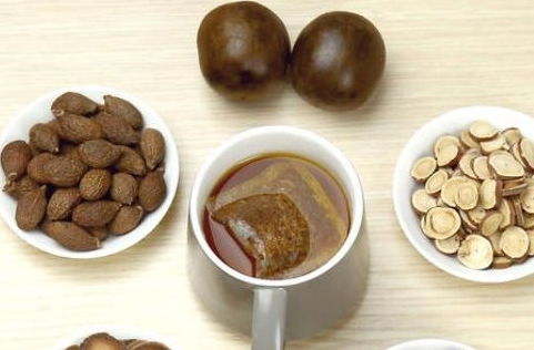 养肺水果第一名 肺病最怕三种水果