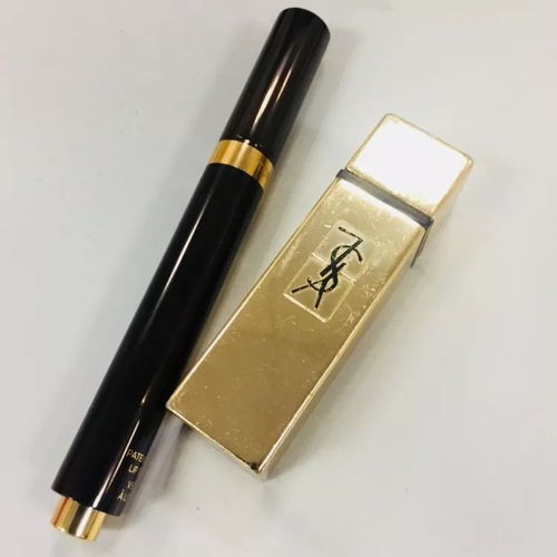 口红有毒吗 对身体有伤害吗 吃饭不擦口红有危害吗