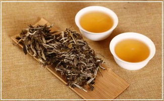 喝白茶有什么好处和坏处 白茶对女人的好处