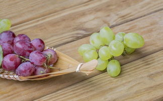 女人吃葡萄的好处和坏处 女生为什么要少吃葡萄