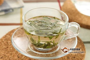 女人喝龙井茶的好处 龙井茶适合什么人喝