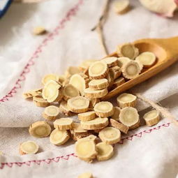 女性长期喝黄芪党参水的好处 女48岁喝黄芪党参水好吗