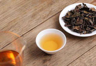 女性喝白茶的危害 白茶对女人的好处