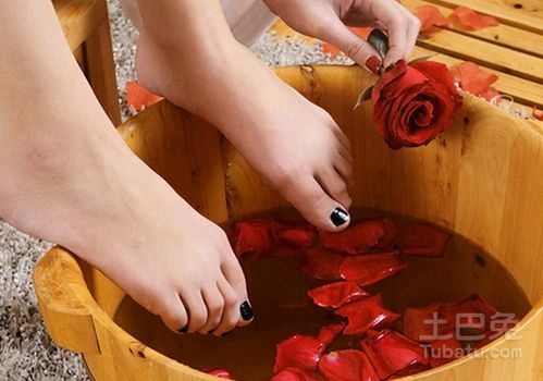 孕妇泡脚的最佳时间 孕妇泡脚禁忌