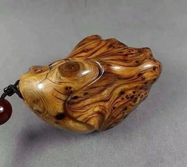 崖柏把玩后最终颜色 崖柏什么纹路最值钱