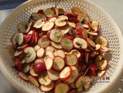 干茄子皮泡水喝的功效 茄子皮水可以天天喝吗