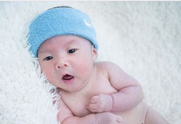 探望坐月子的人该买啥东西 探视坐月子的人不吉利