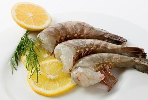 早上买的虾中午死了可以吃吗 买的活虾回来闷死了办