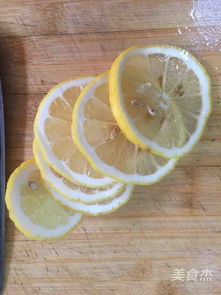 柠檬菜谱大全集 柠檬适合烧哪些菜