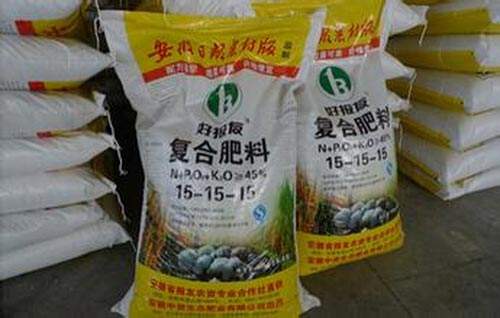 氮肥一般常用是什么肥料 叶片发黄是缺什么肥料