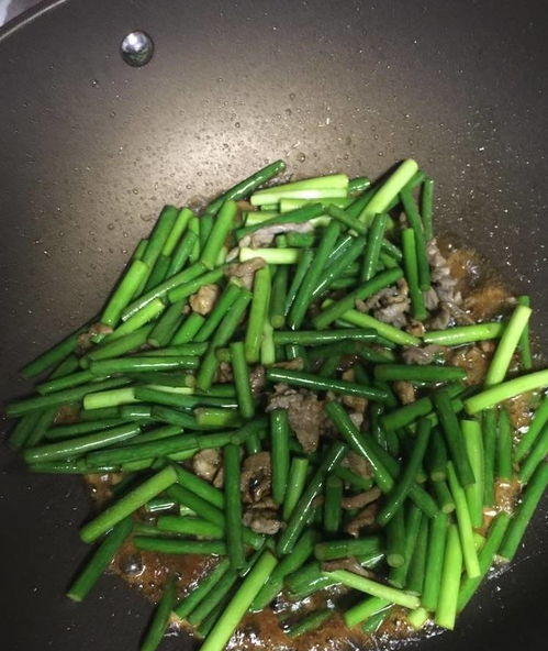 炒蒜苔前为啥需要焯水 蒜苔不焯水可以直接炒吗