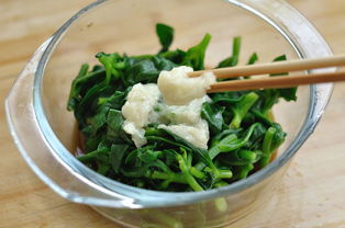 牡丹吊兰凉拌用焯水吗 食用牡丹吊兰为什么要焯水