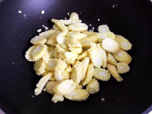 玉米笋对孩子的好处 玉米笋不焯水有毒吗