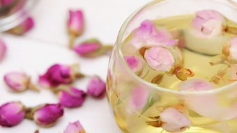 玫瑰花怎么泡水喝正确 玫瑰花和什么一起泡可以祛斑