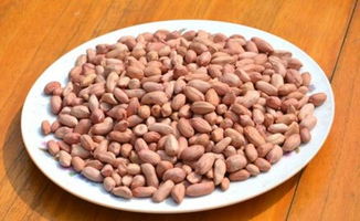 生吃花生米的八大好处 早上空腹吃花生的功效