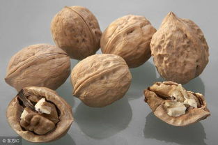 生核桃一天最多能吃几个 鲜核桃一天吃了10个要紧吗