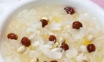 百合泡水喝的五大禁忌 百合泡水的最佳搭配