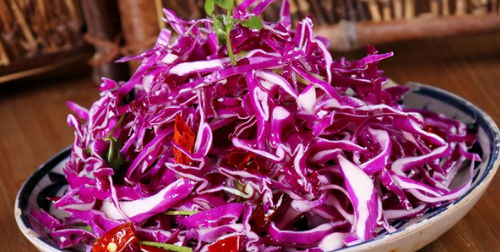 紫甘蓝为什么不建议吃 紫甘蓝生吃好还是熟吃好