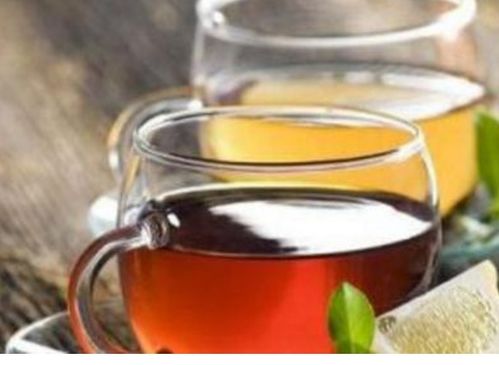 红茶绿茶的区别 女人适合喝红茶还是绿茶