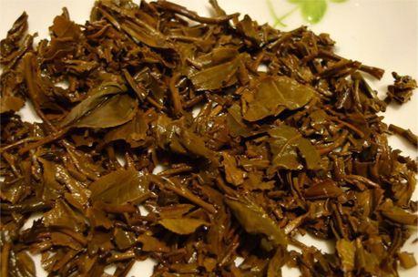 茶叶渣的十大神奇妙用 茶叶渣晒干后有什么作用