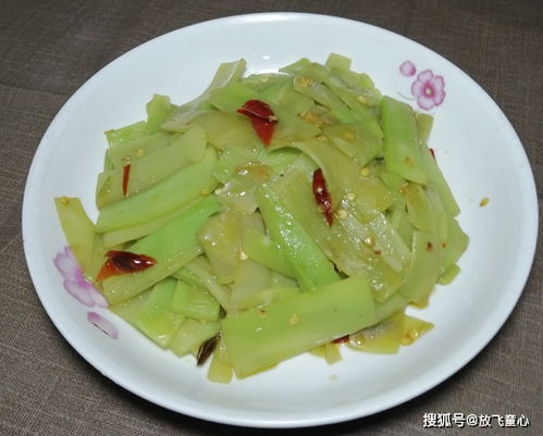 莴笋怎么炒最好吃 莴笋素炒的家常做法