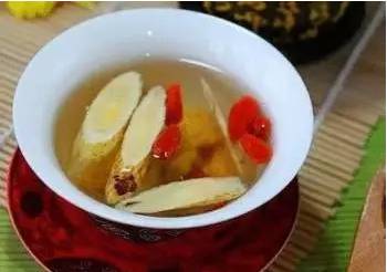 西洋参十黄芪十枸杞子 西洋参3个最佳搭配