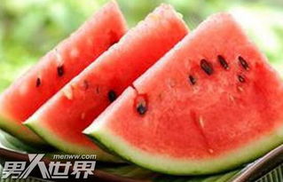 西瓜有什么营养 西瓜的副作用有哪些