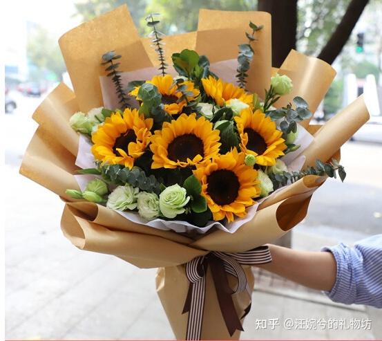 送老师花送3朵好不好 送老师鲜花禁忌