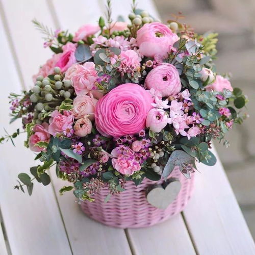 送花会让女生尴尬吗 送花是直男的行为吗